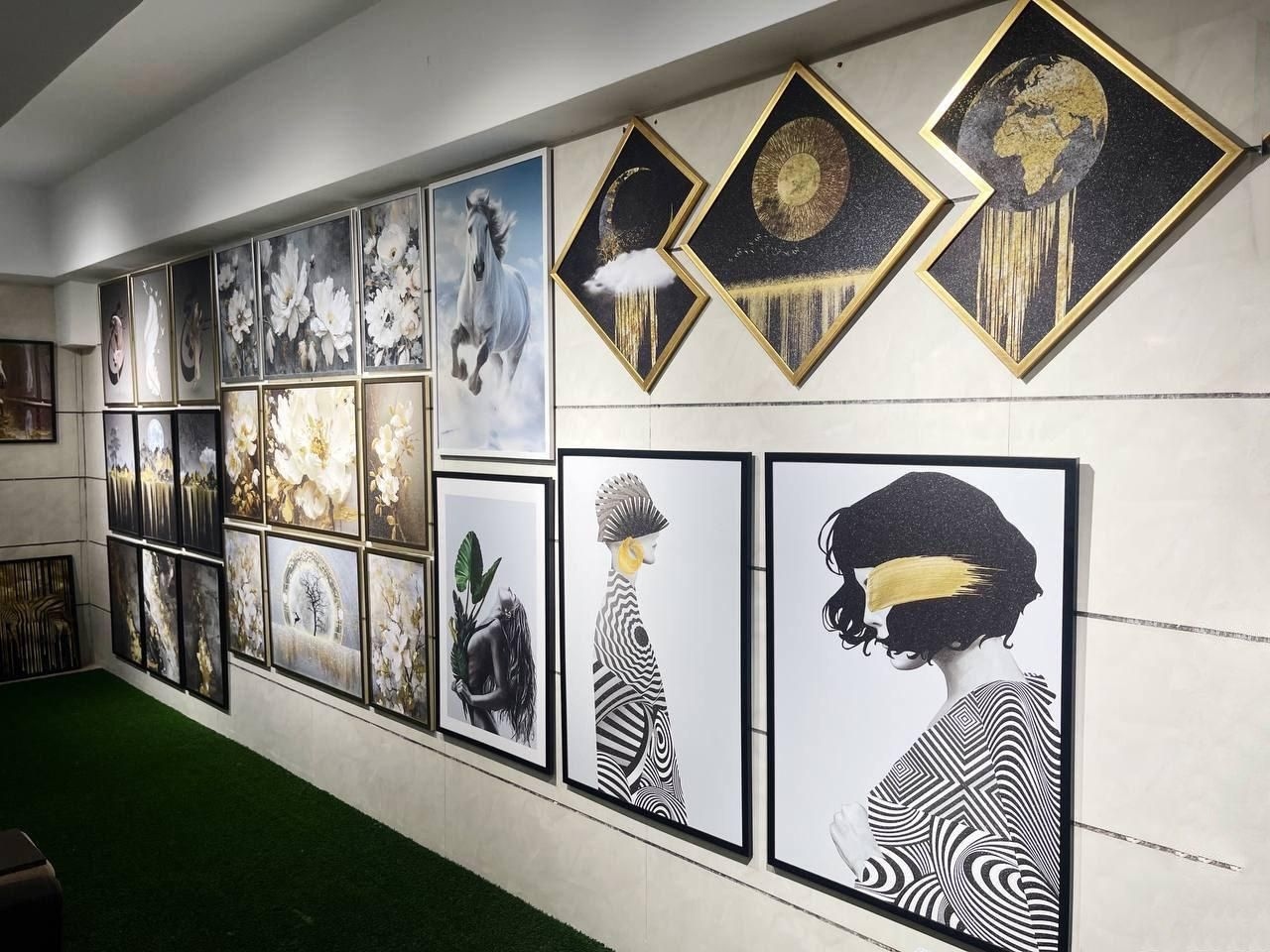 فروش حضوری تابلو؛ لمس واقعی هنر پیش از خرید